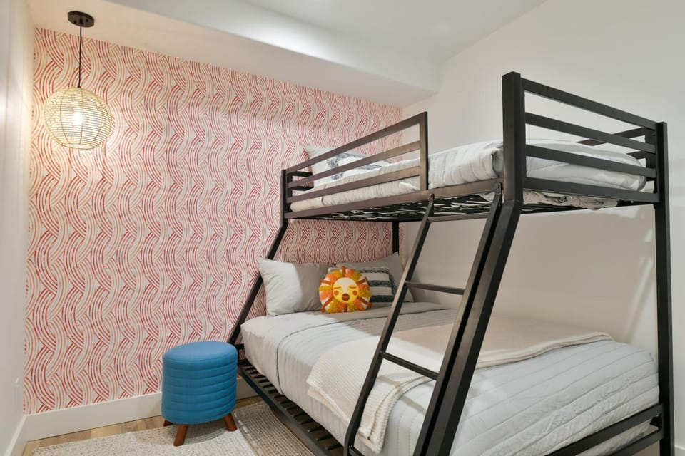 Moab Inn Towner #4 - Heart of Downtown Apartment in Moab