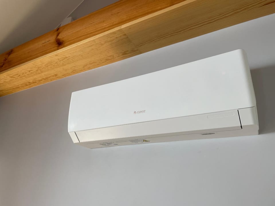 Winter, air conditioner