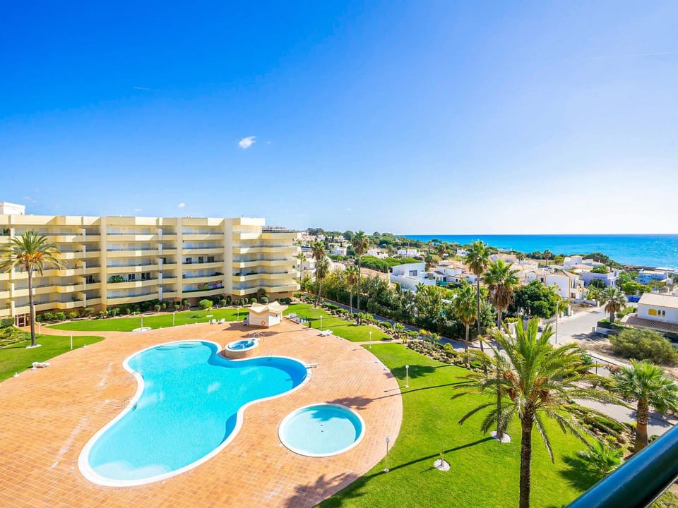 Property building, Day, Natural landscape, Garden, Beach, Pool view, Sea view, Swimming pool, sunbed