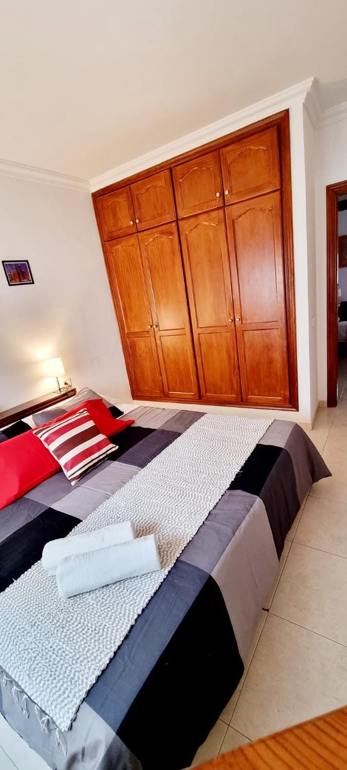 Bed, Photo of the whole room, Bedroom, wardrobe