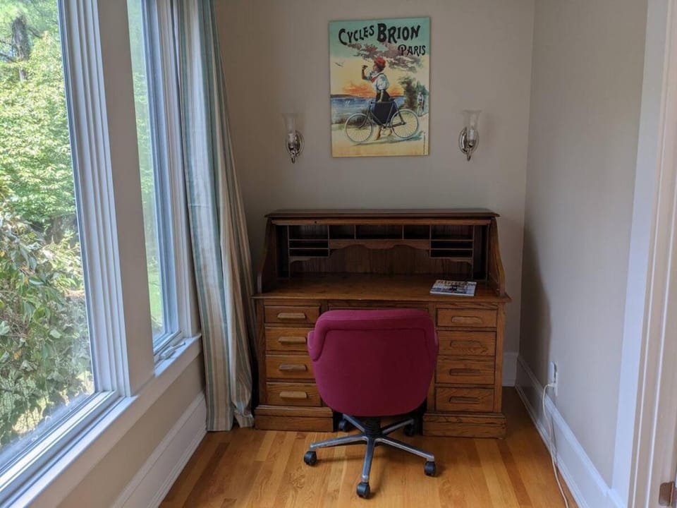 The Trinity Garden Suite, King Bed Near Duke Apartment in Durham
