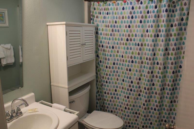 Emerald Skye 52 by ALBVR - Beautifully decorated beachfront condo House in Orange Beach