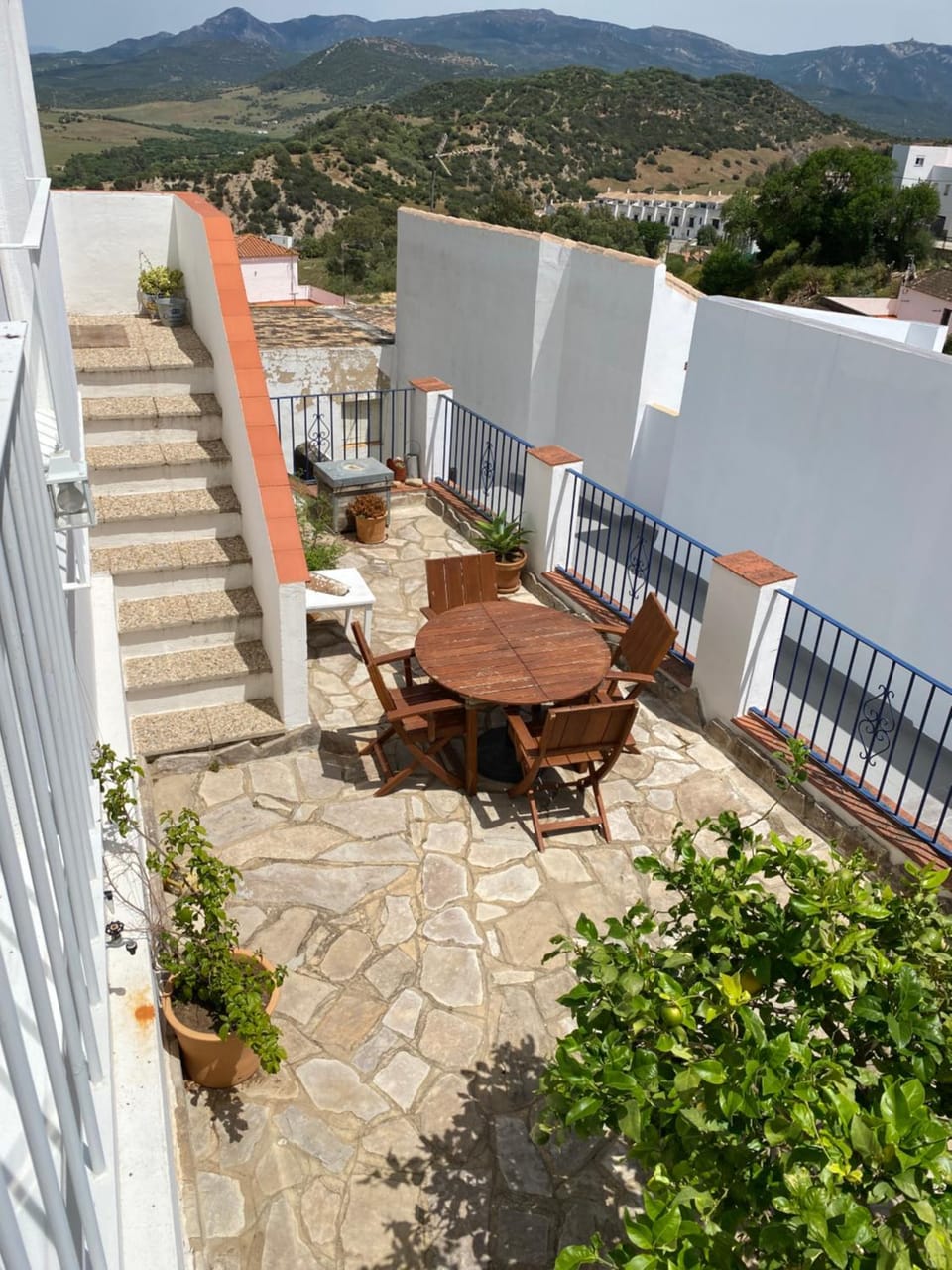 Alojamiento Armenia Patio Apartment in La Janda
