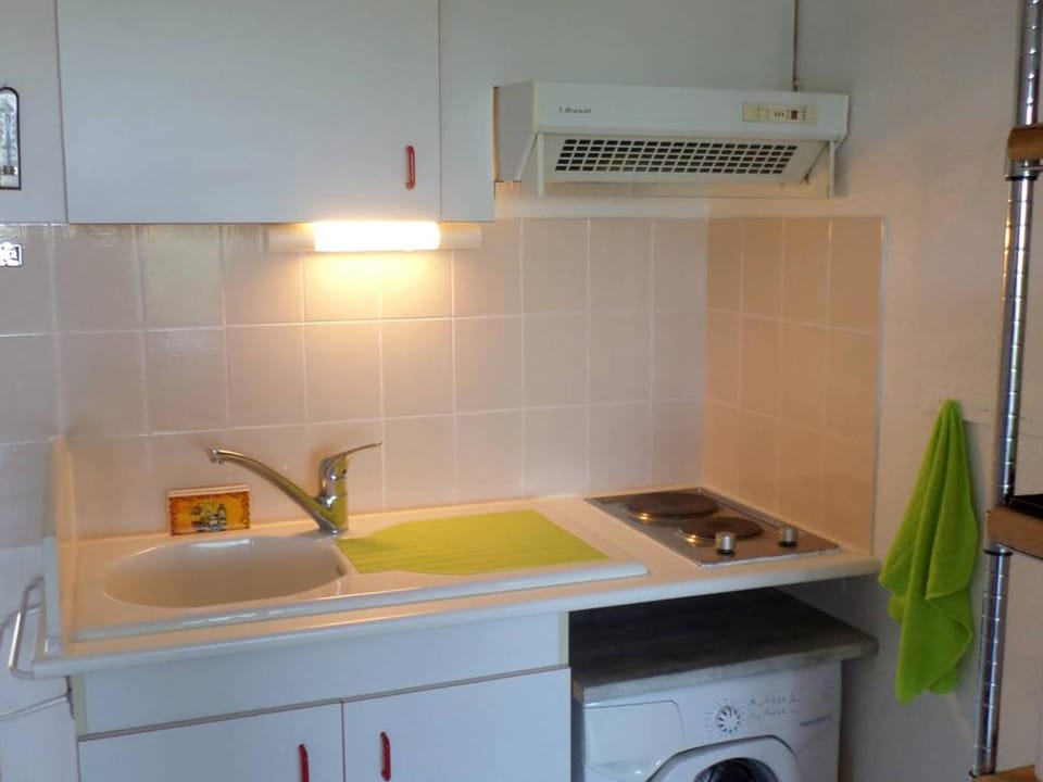 Confortable F2 à Balaruc avec jardin, 4 couchages - FR-1-680-34 Apartment in Balaruc-les-Bains