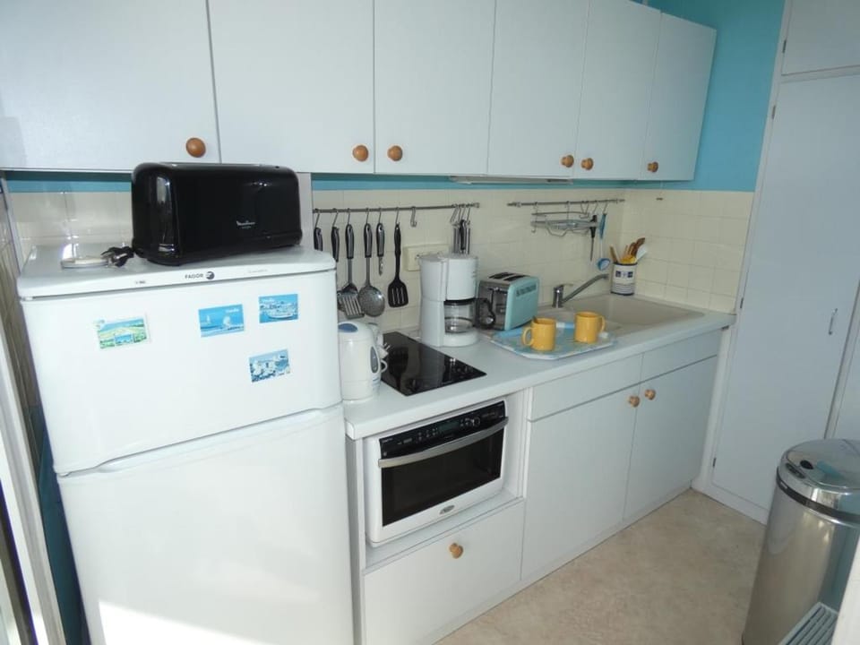 Notre Dame de Monts - Appartement 35m² pour 4 personnes avec balcon et parking - FR-1-540-191 Apartment in Notre-Dame-de-Monts
