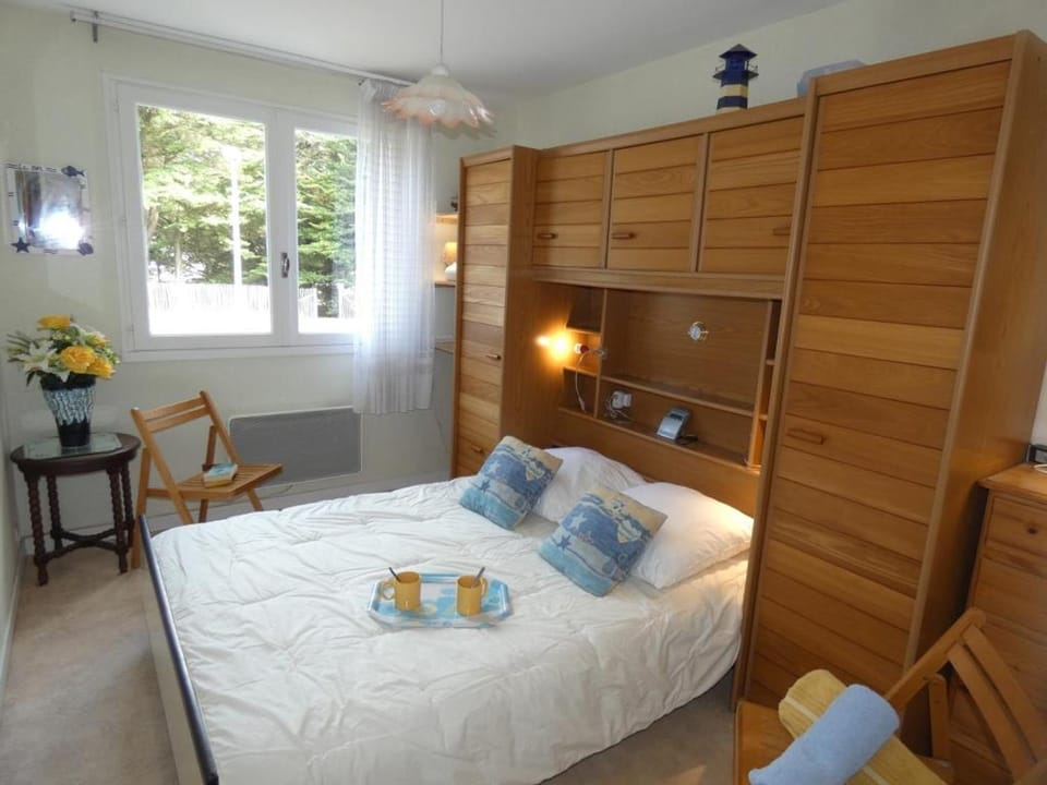 Notre Dame de Monts - Appartement 35m² pour 4 personnes avec balcon et parking - FR-1-540-191 Apartment in Notre-Dame-de-Monts