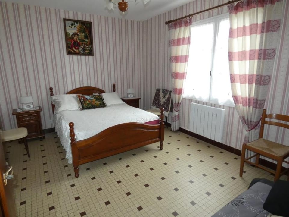 Maison spacieuse à Notre-Dame-de-Monts pour 6 avec parking privé - FR-1-540-223 House in Notre-Dame-de-Monts