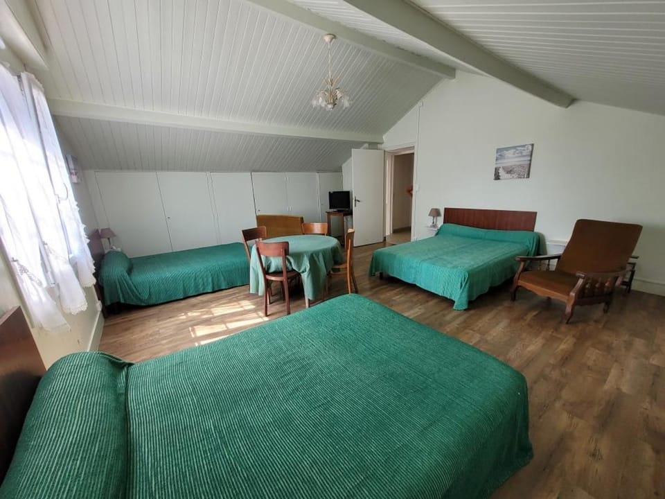 Appartement 43m² pour 6 personnes avec WIFI, Notre-Dame-de-Monts - FR-1-540-251 House in Notre-Dame-de-Monts