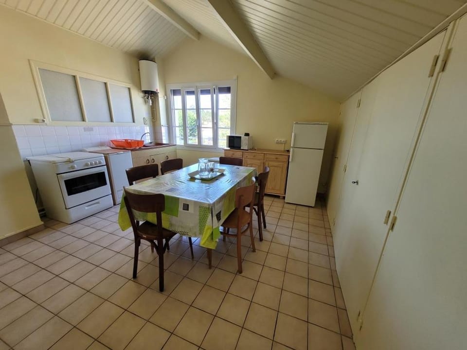 Appartement 43m² pour 6 personnes avec WIFI, Notre-Dame-de-Monts - FR-1-540-251 House in Notre-Dame-de-Monts