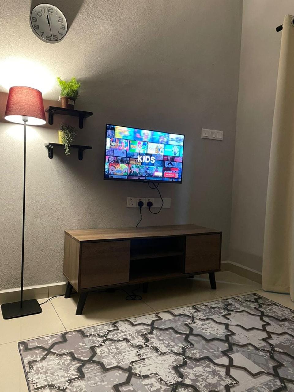 Communal lounge/ TV room, TV and multimedia, Evening entertainment