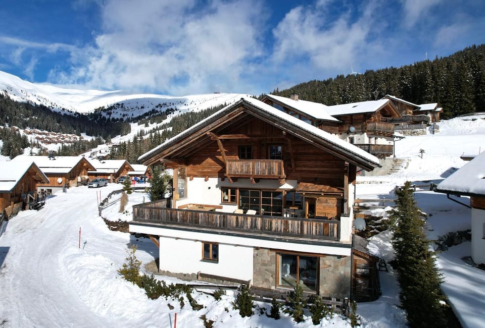 Property building, Natural landscape, Area and facilities