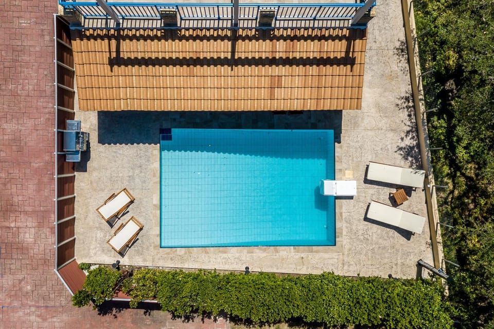 Patio, Day, Pool view, Swimming pool, sunbed