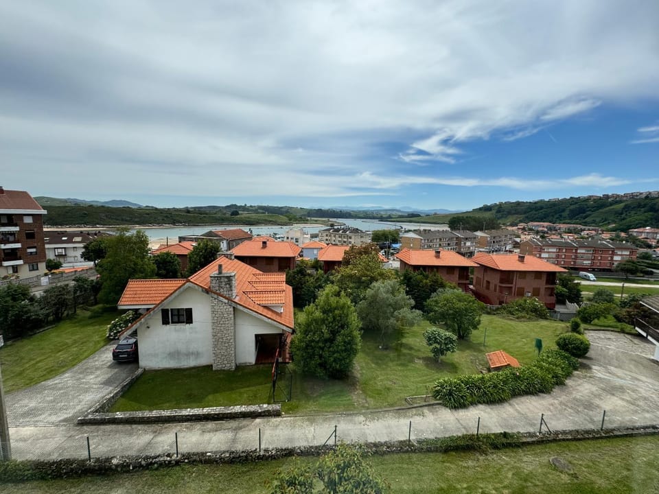 Vistas Sol y Mar Apartment in Cantabria