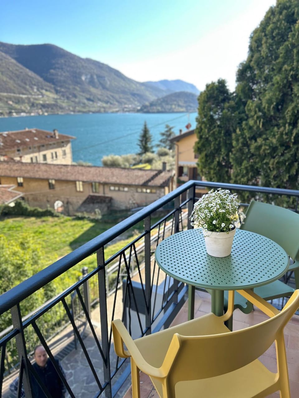 Sebino Holiday Home Monteisola House in Monte Isola