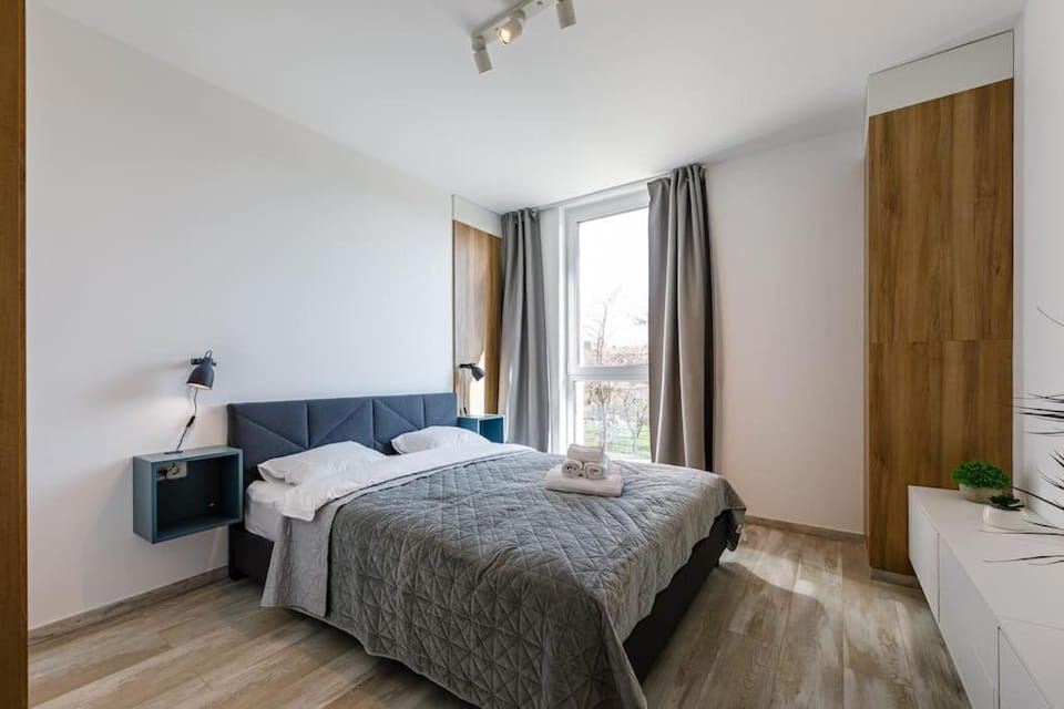 Luxury Apt. Near River & Parking Apartment in Timisoara