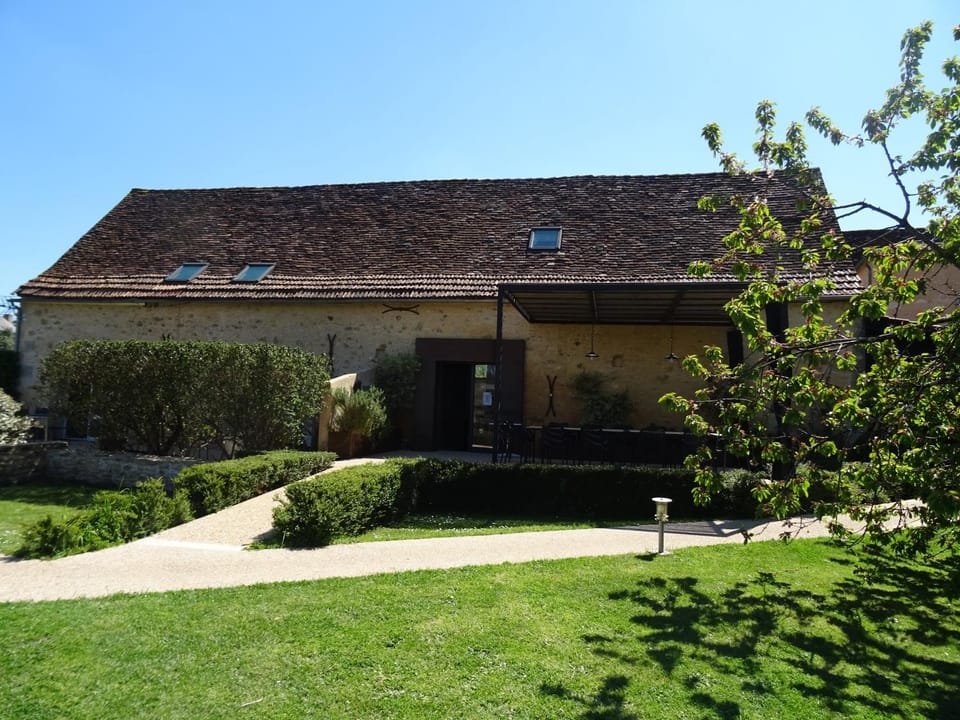 Gîte Un ange passe en Périgord House in Occitanie