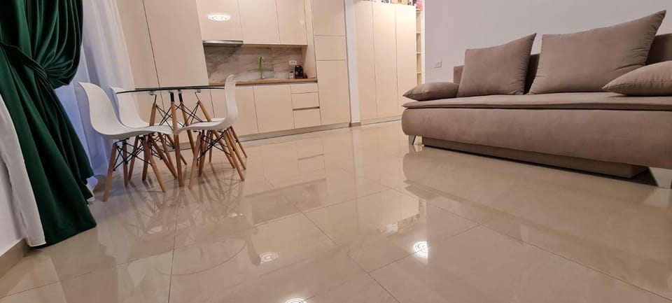 Brizza Apartments 9 Mamaia Nord Apartment in Constanța County