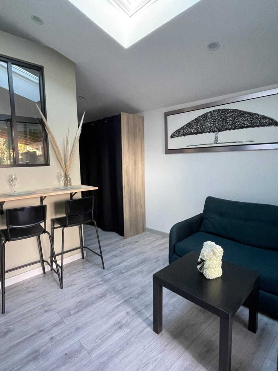 Studio climatisé et tout équipé Apartment in Pernes-les-Fontaines