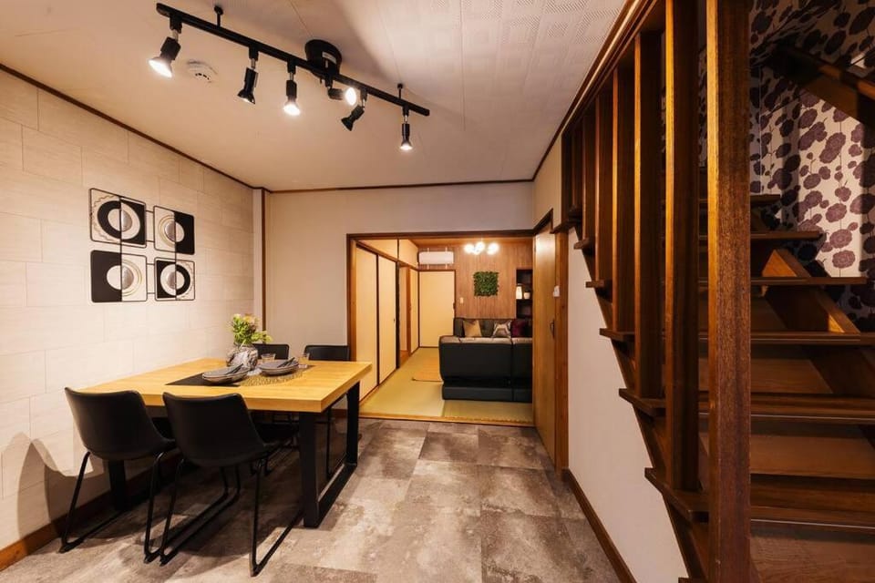 Osaka private house 3 bed rooms for max 10ppl House in Osaka