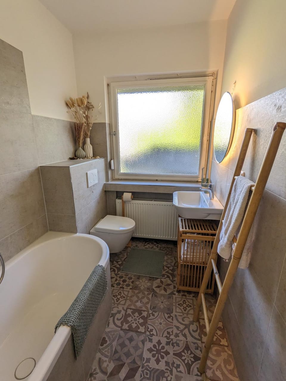 Bathroom, Bath