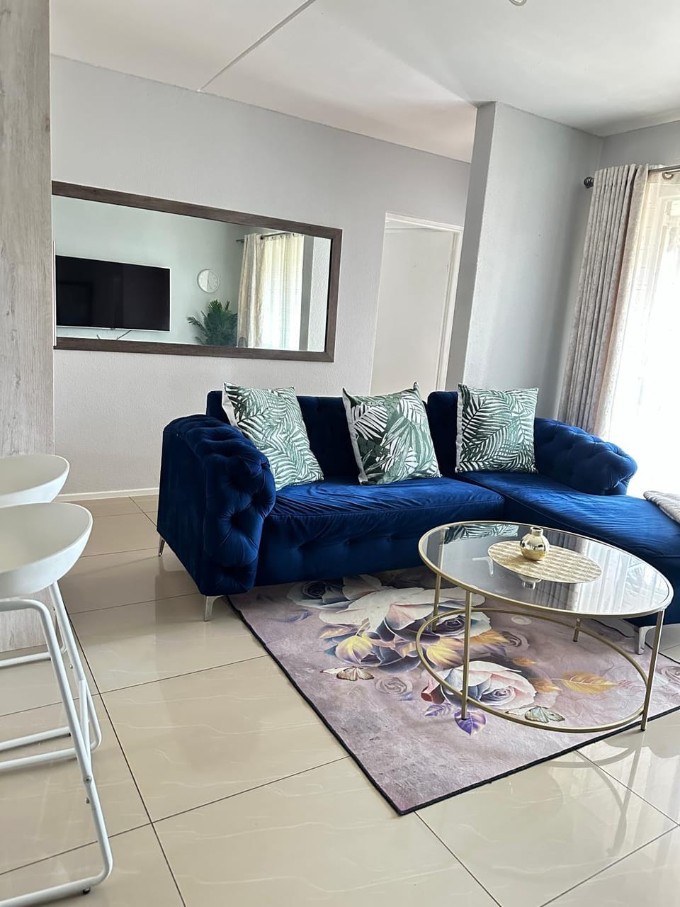 Fully Furnished 3 bedroom apartment rental Apartment in Roodepoort