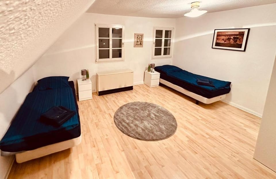 Photo of the whole room, Bedroom