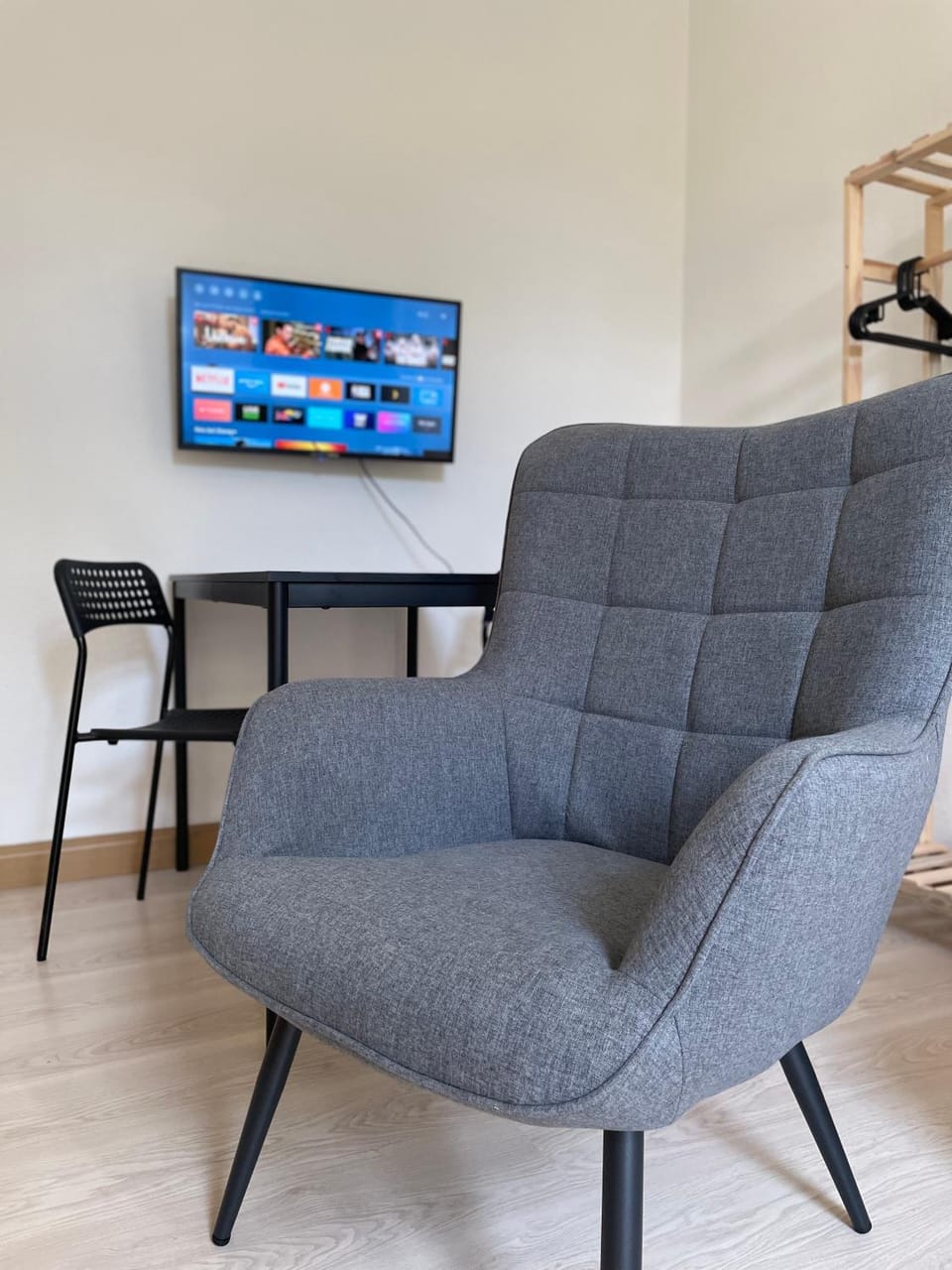 TV and multimedia, Seating area