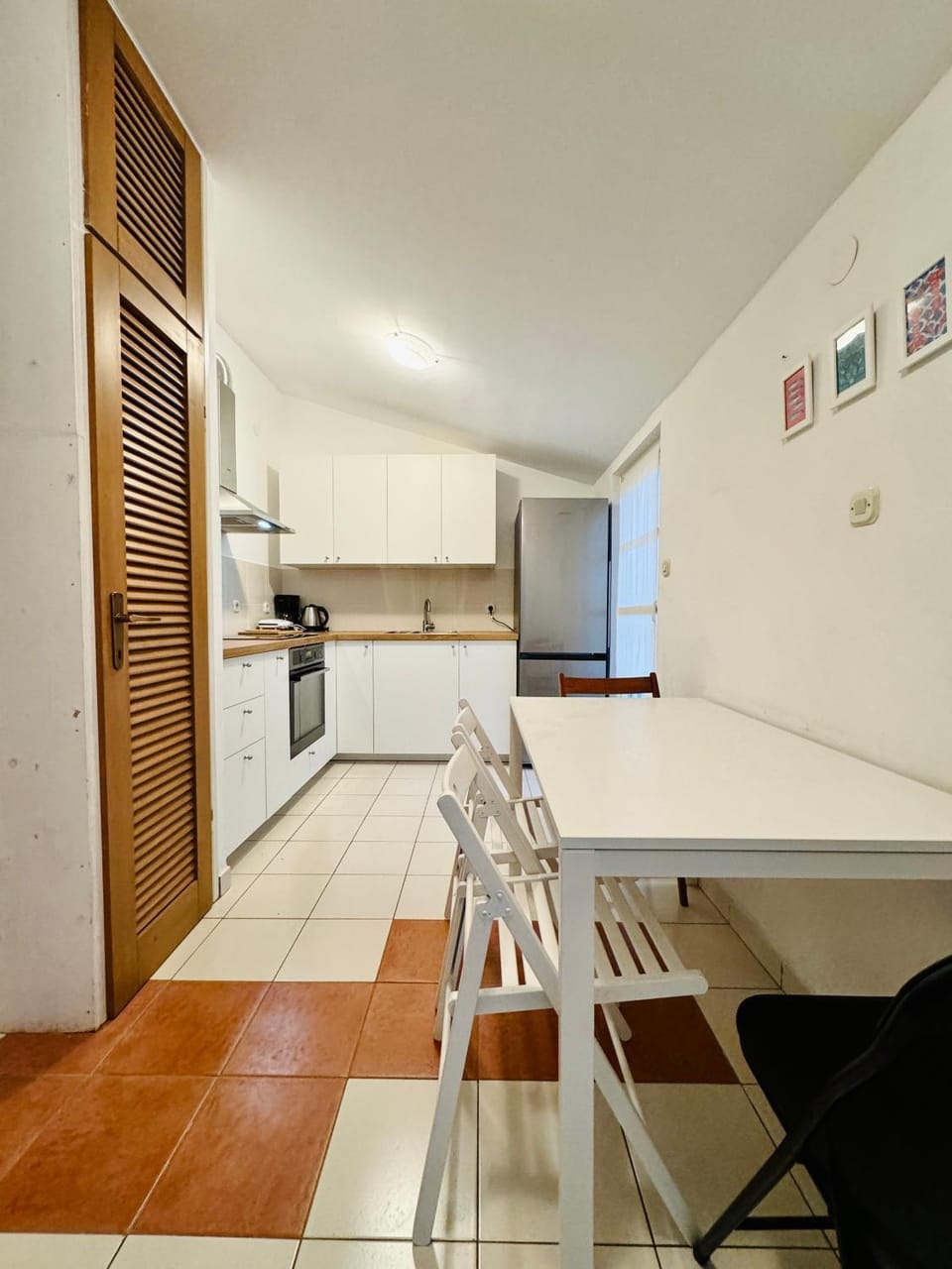 Pet-friendly two-room family apartment in magical Bale Apartment in Istria County