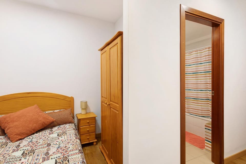 Living room, Bedroom