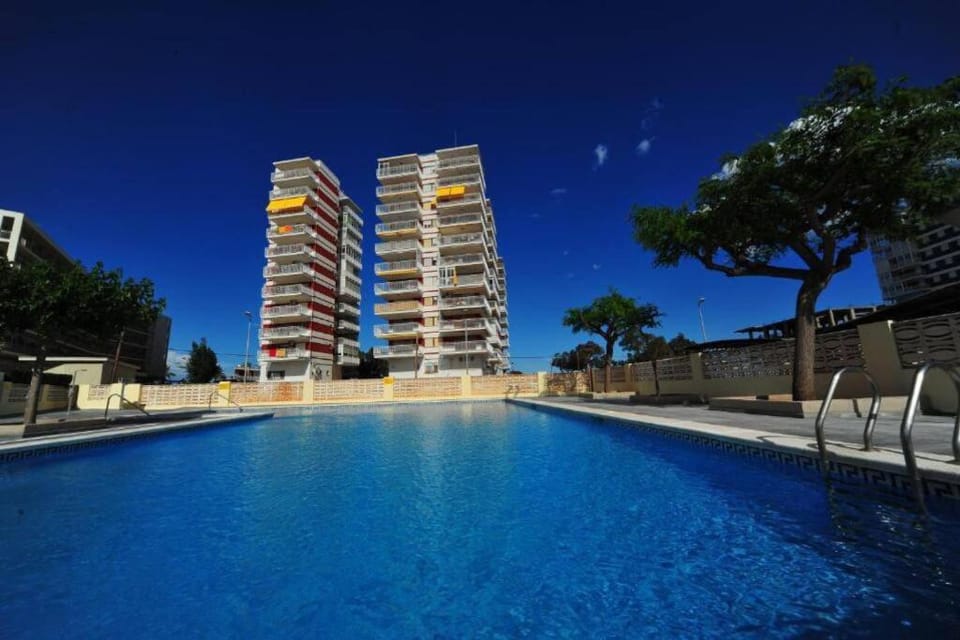 Property building, Pool view, Swimming pool, sunbed