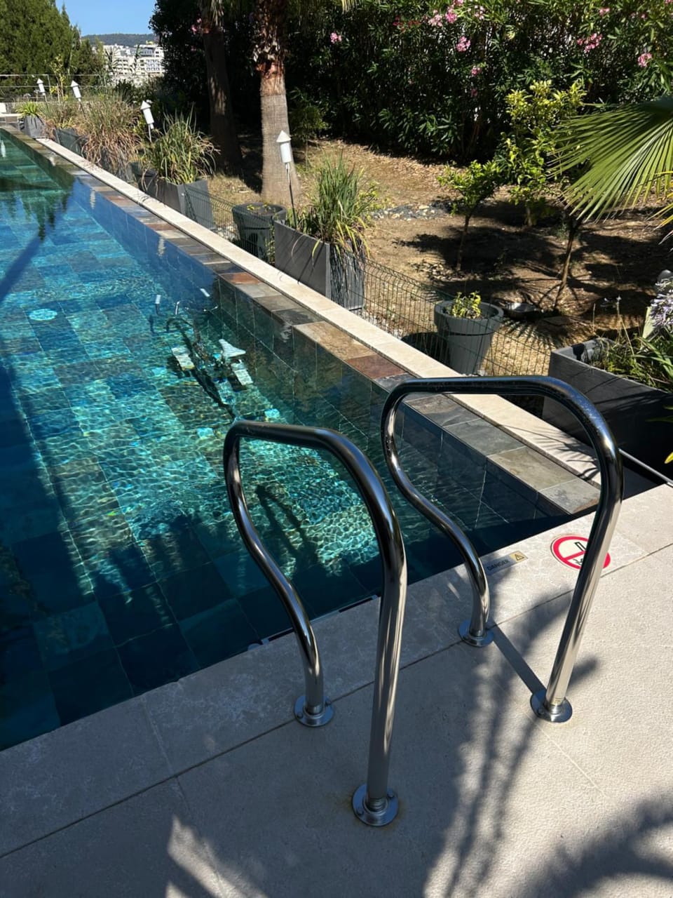 COTTAGE MARIN avec VUE MER Apartment in Nice