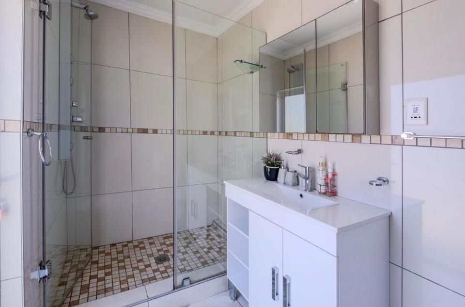 La Lucia Sleepover Bed and Breakfast in Umhlanga
