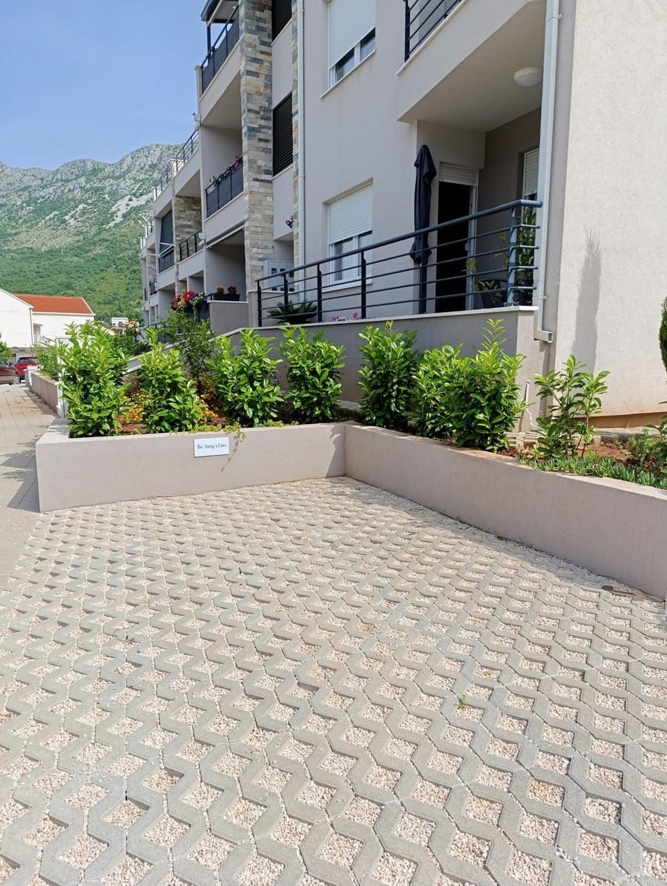 Property building, Parking