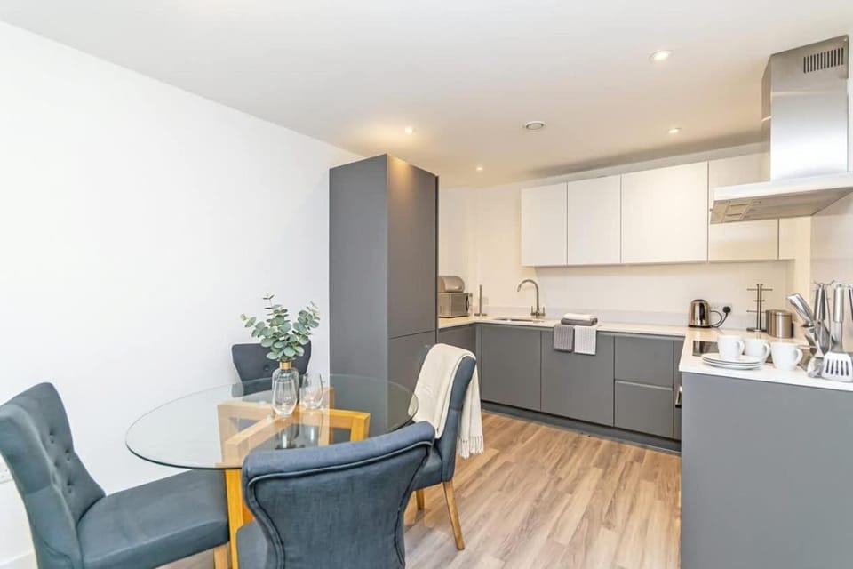 Contemporary 2 Bed Apartment in Central Manchester Apartment in Manchester