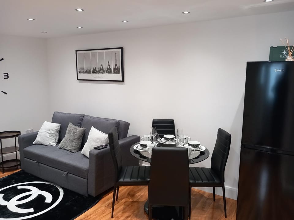 Heronsgate GH013 Apartment in Dartford