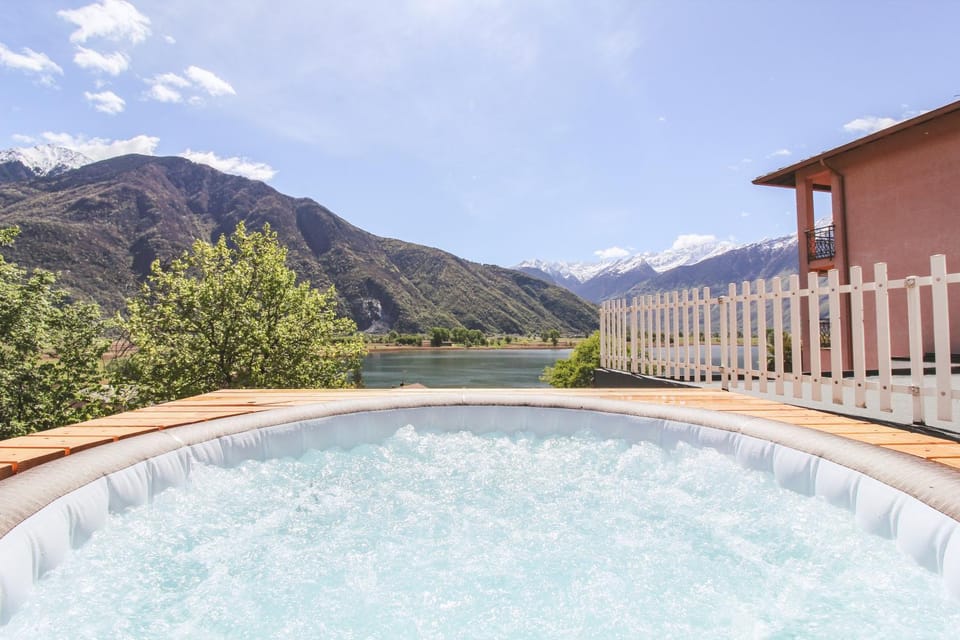 Nearby landmark, Spring, Day, Natural landscape, Mountain view, Pool view, Swimming pool