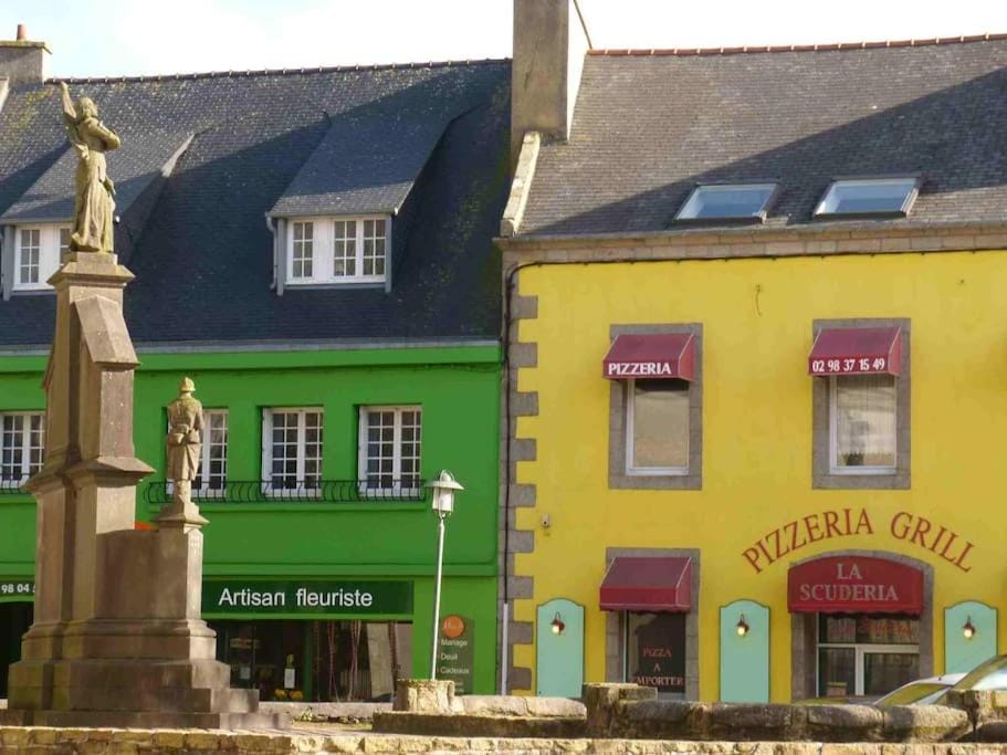 Kerletty, la mer, les embruns, à 250 m des plages House in Plouguerneau
