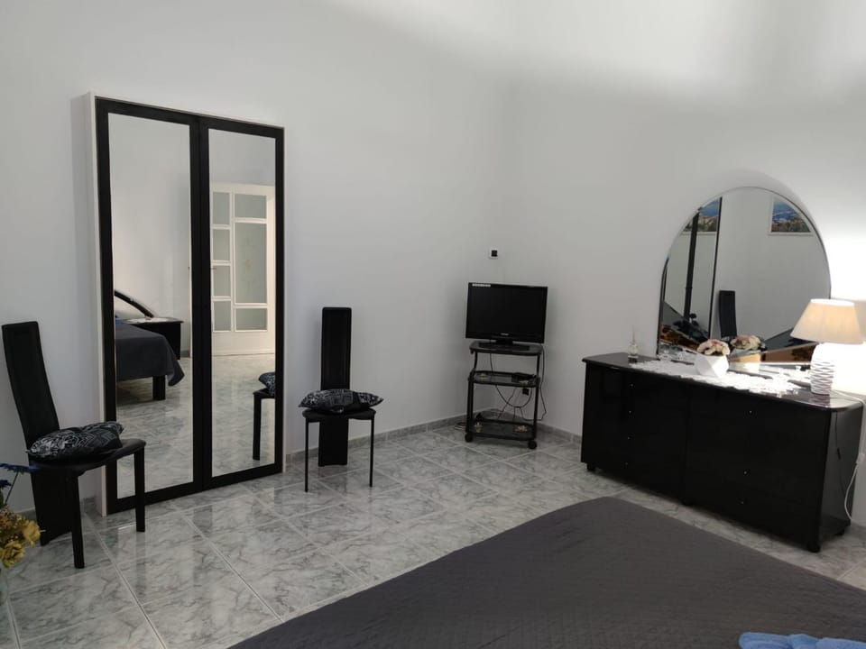 GevyNapule Apartment in Naples