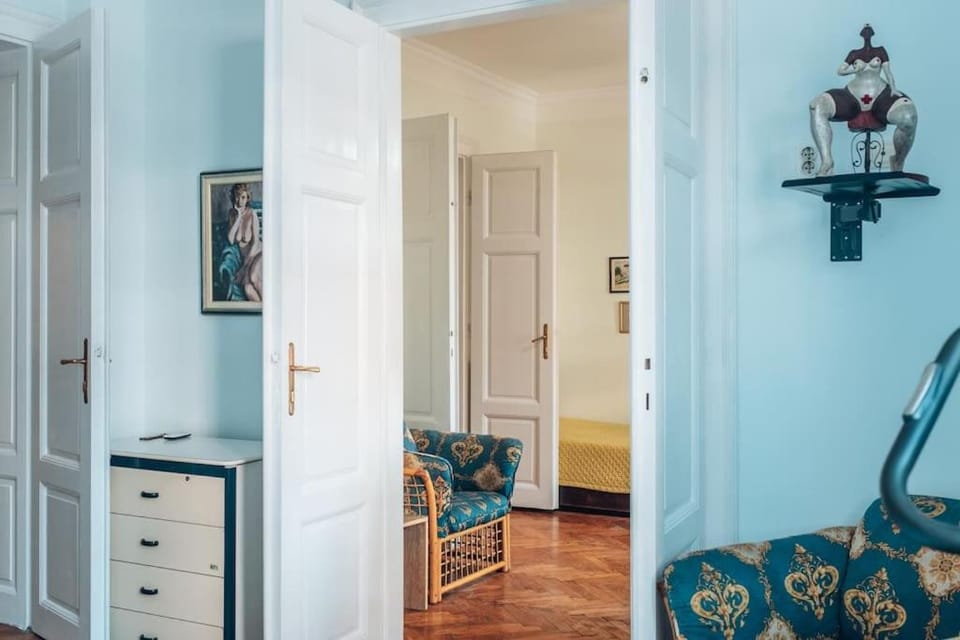 Rustic Central Belgrade Stay Apartment in Belgrade