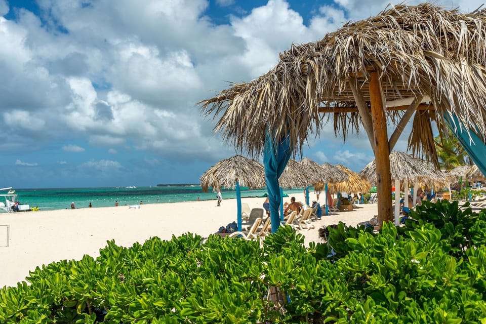 Restaurant/places to eat, Beach