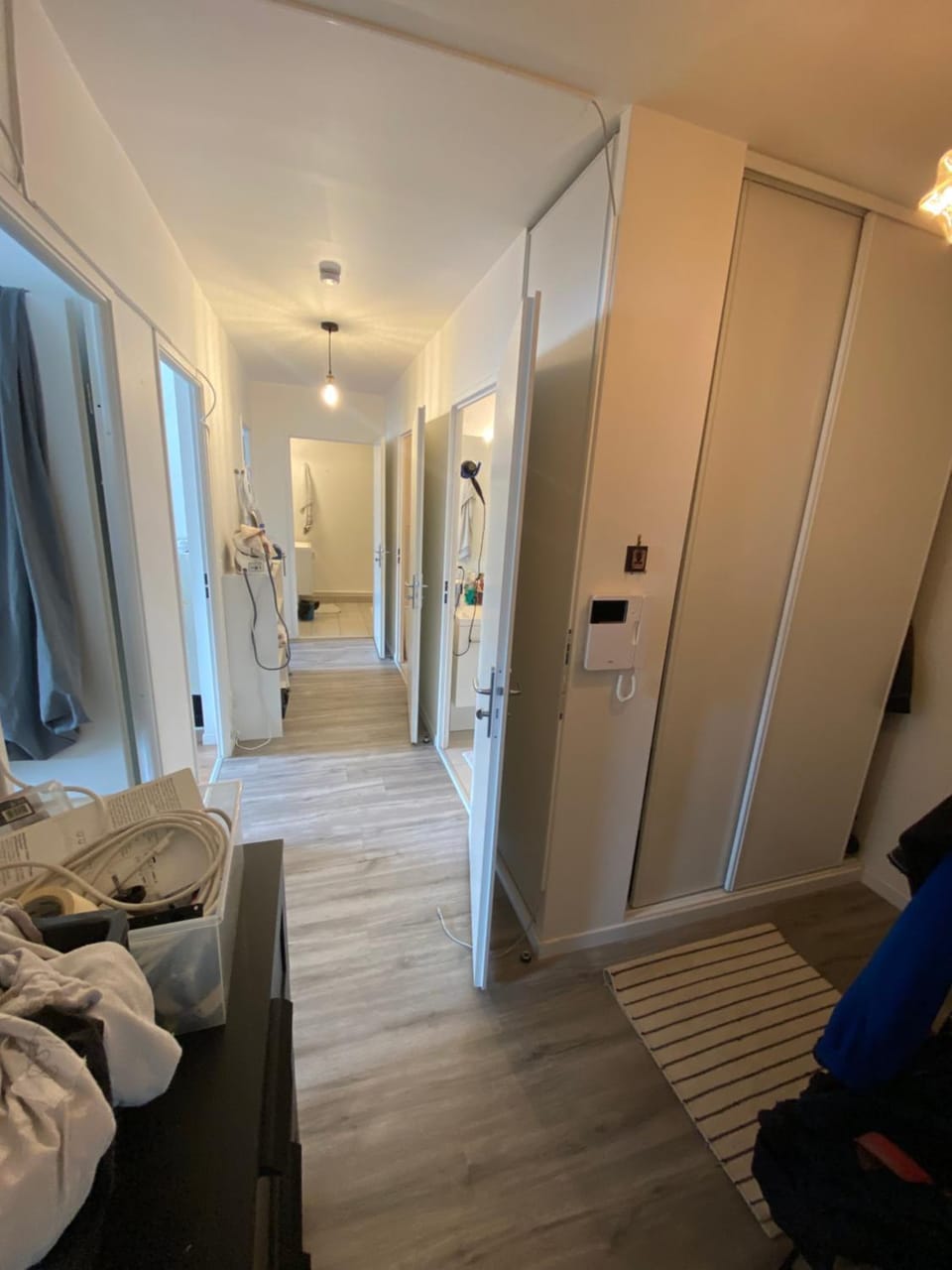 Super chambre avec bureau Vacation rental in Île-de-France