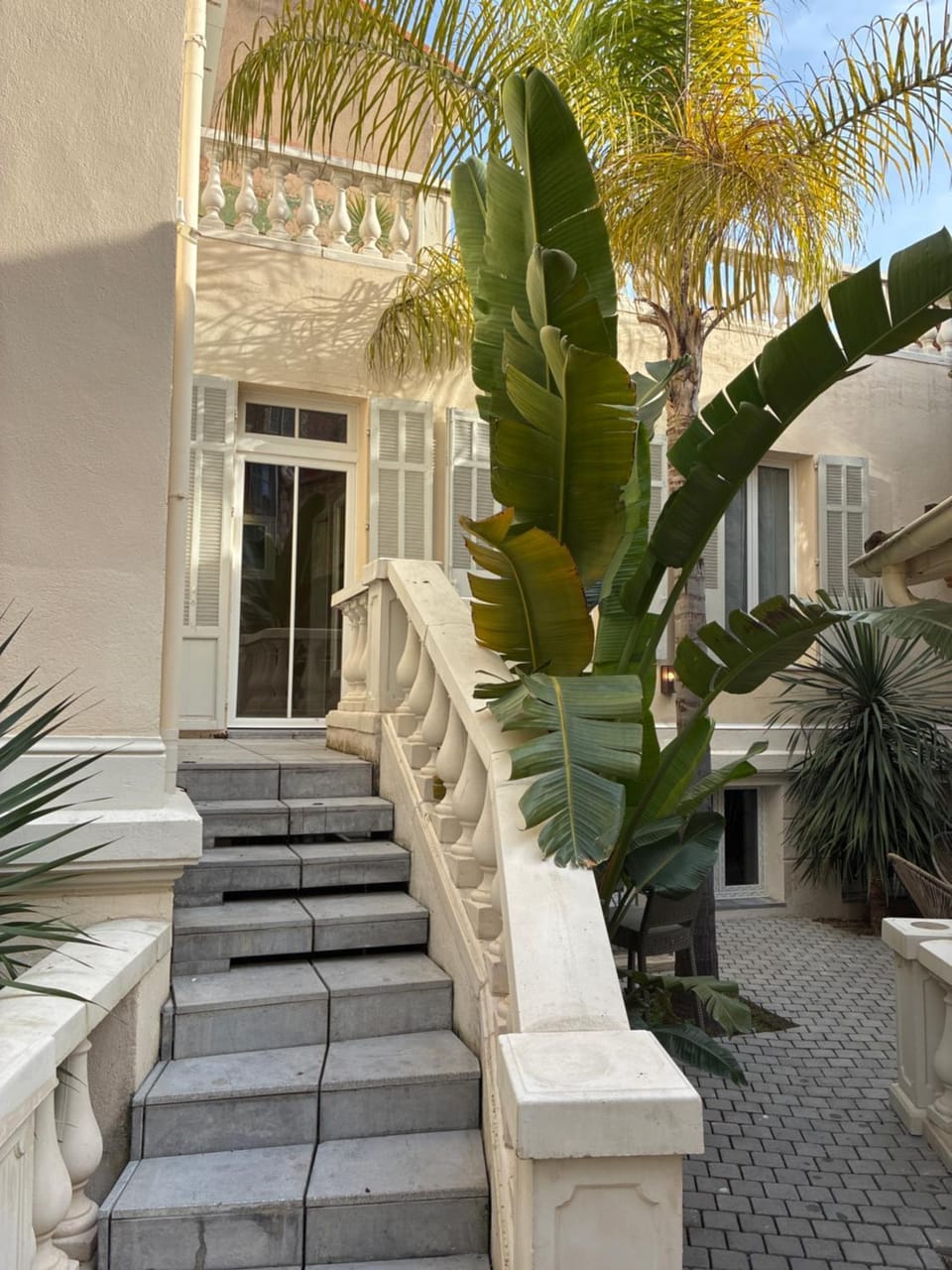 Villa les fougeres suite festival jardin garage Apartment in Cannes