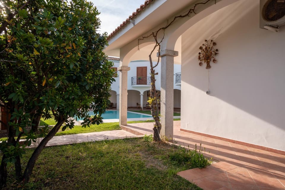 Garden, Pool view