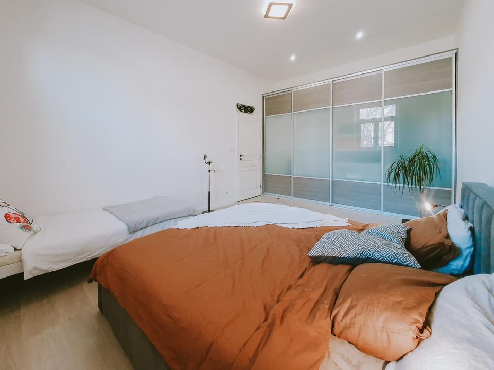 Bed, Bedroom, wardrobe