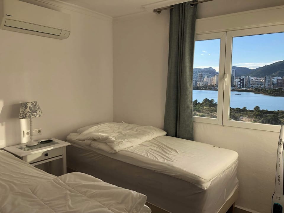 City view, Lake view, Mountain view, air conditioner