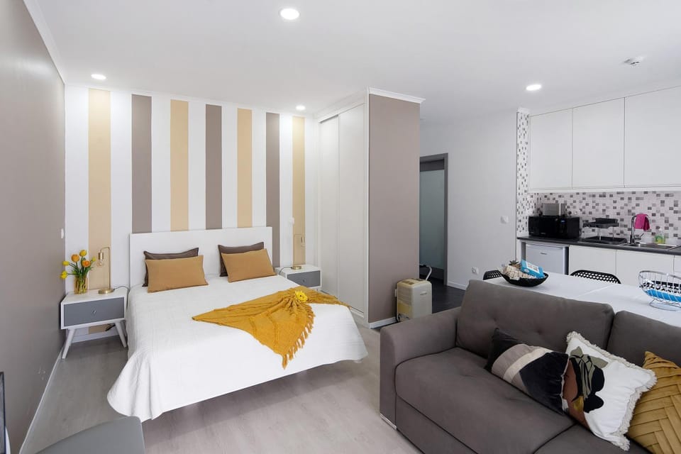 Living room, Bedroom
