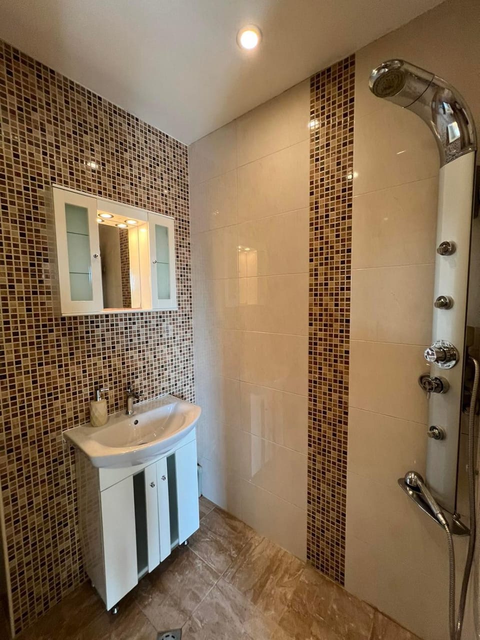 Shower, Bathroom