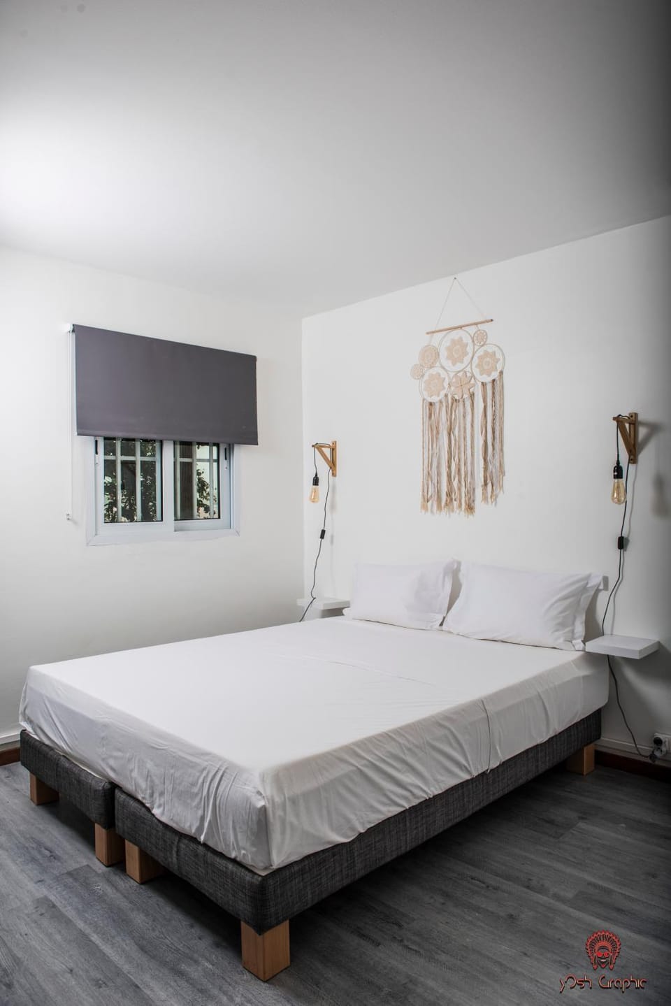 Bedroom, air conditioner