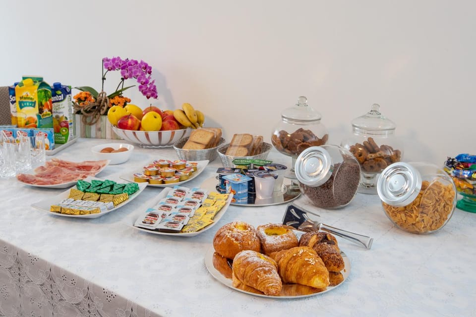 Buffet breakfast
