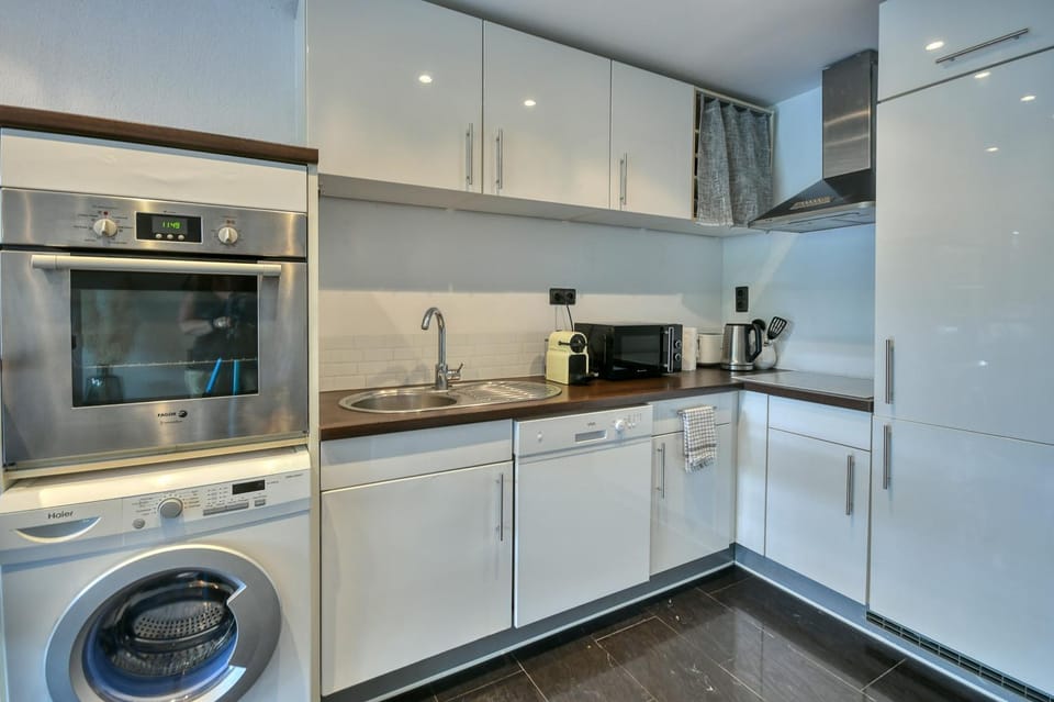 The Beach Dream Apartment in Nice